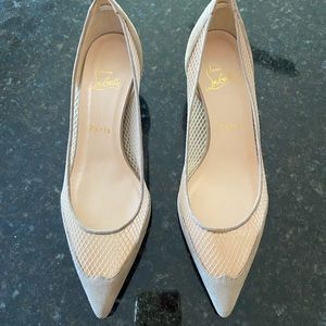 CHRISTIAN LOUBOUTIN Beige Suede and Mesh Mireille 38.5 WORN ONCE